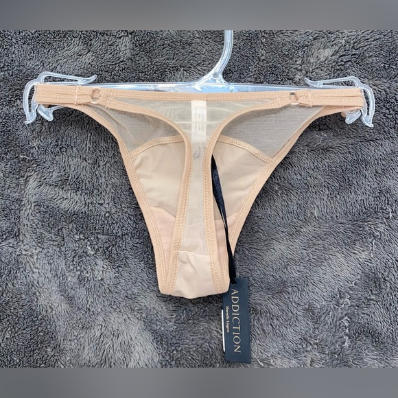 Addiction Nouvelle Basic Thong - Picture 2 of 2